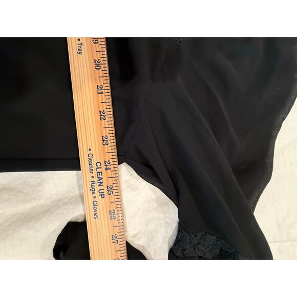 Torrid Blouse Womens Size 1X Black Lace Chiffon Boho Peasant Sheer Bell Sleeve - Picture 8 of 10